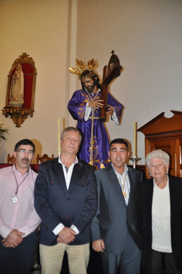 Juan y Fernando Robledo junto a José Manuel Bonillas y su madre