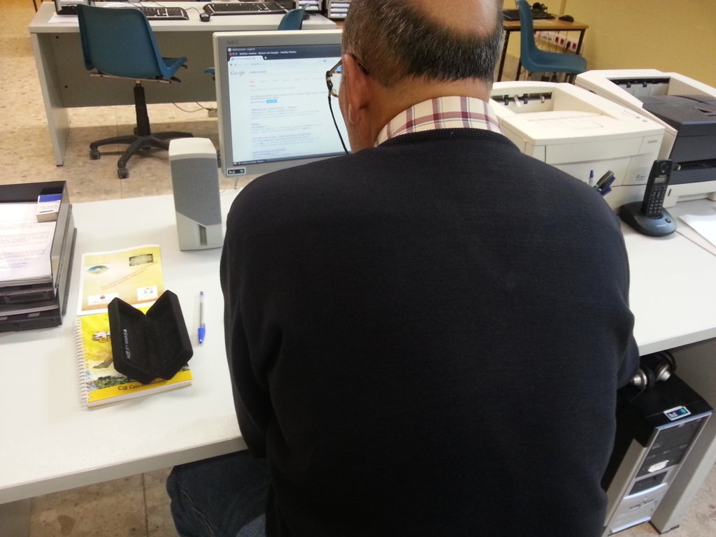 Autónomo recibiendo formación