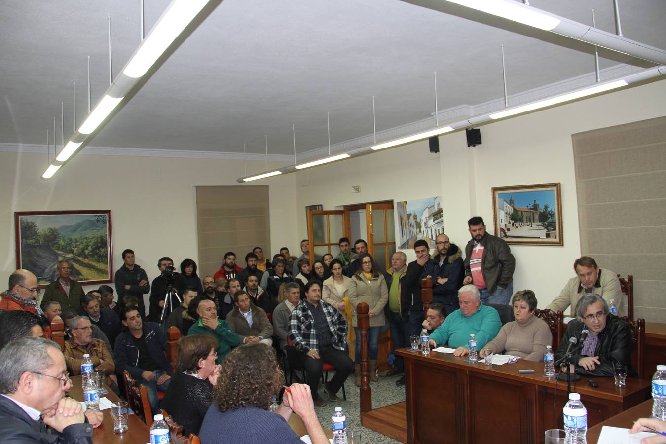 Durante el último Pleno Extraordinario Urgente celebrado por el Consistorio local en apoyo a los trabajadores de Aguablanca tras conocer la noticia del cierre