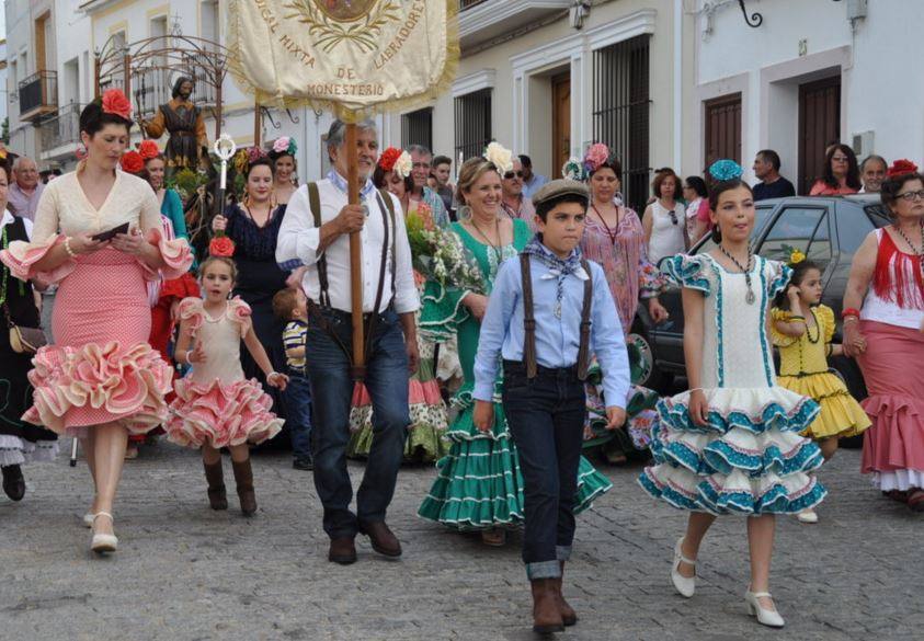 Romeros en la procesión del pasado año 