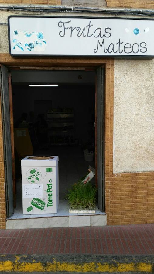 Contenedor instalado en uno de los puntos de recogida del municipio 