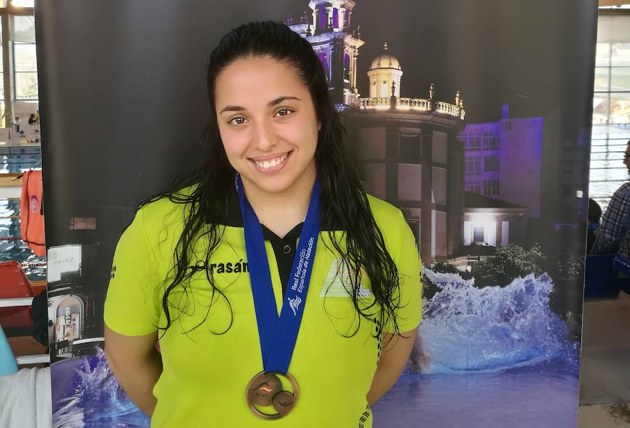 Victoria Nieto, bronce en 100 metros mariposa +20 