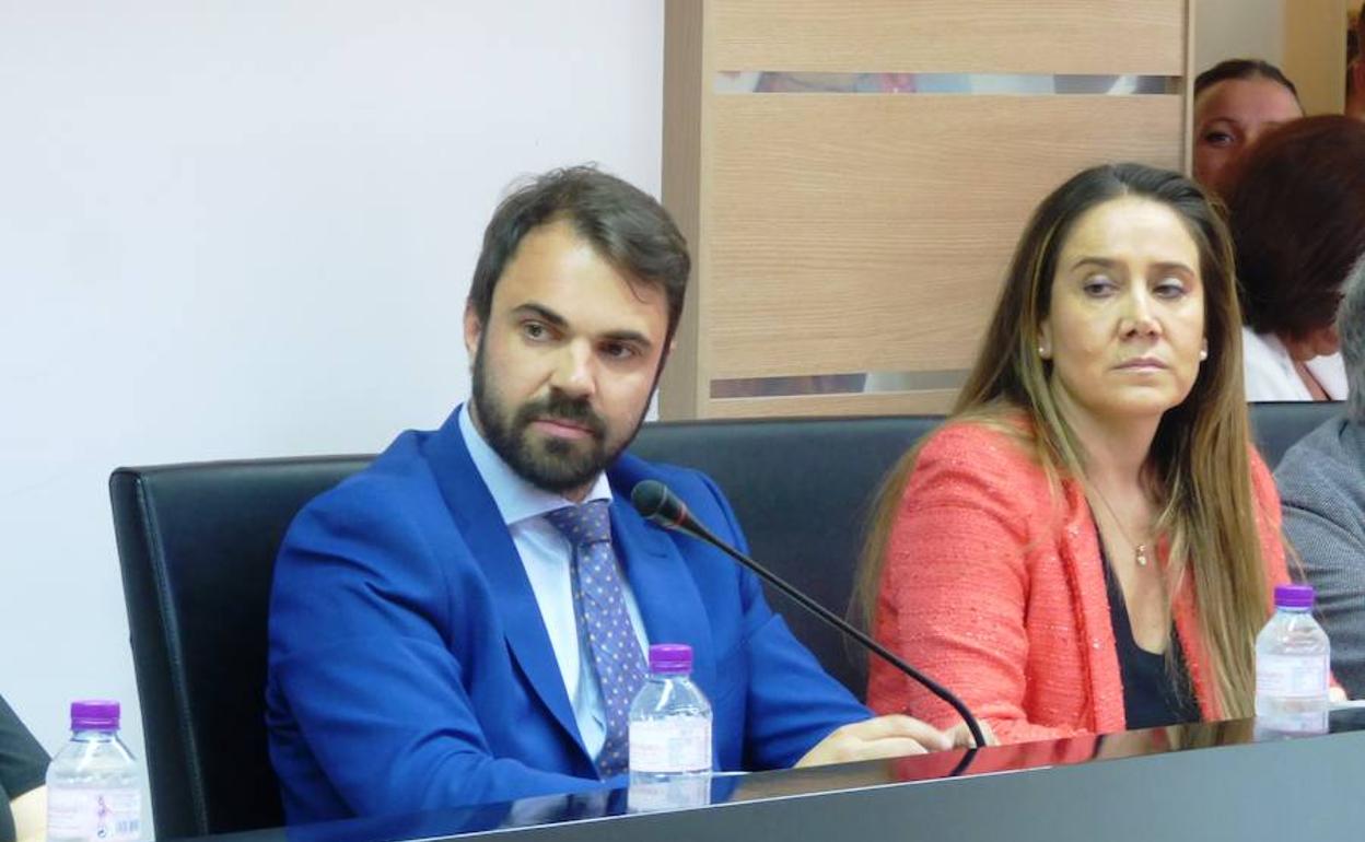 Ángel Muñoz y Patricia Meana, concejales de Ciudadanos 