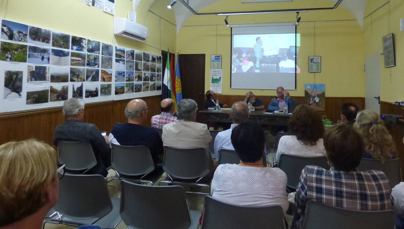 Inauguración de la XXV Semana de Montaña 