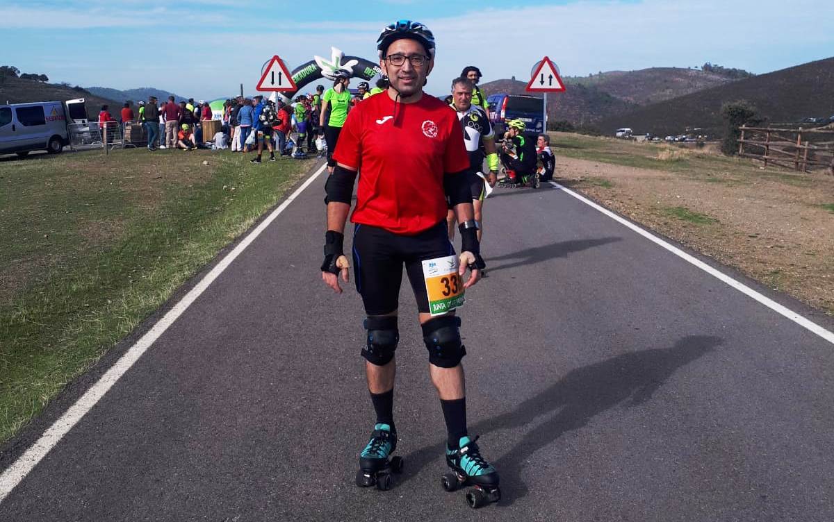 Carlos Tapia en patines 