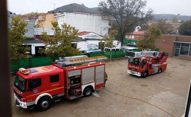 El colegio Sierra de Gredos vive un simulacro de incendio