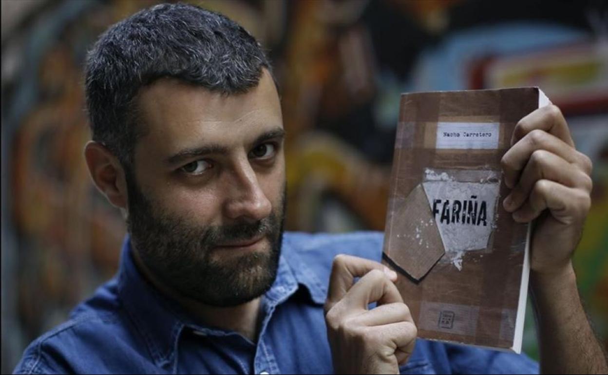 Nacho Carretero, autor de la exitosa novela 'Fariña' 