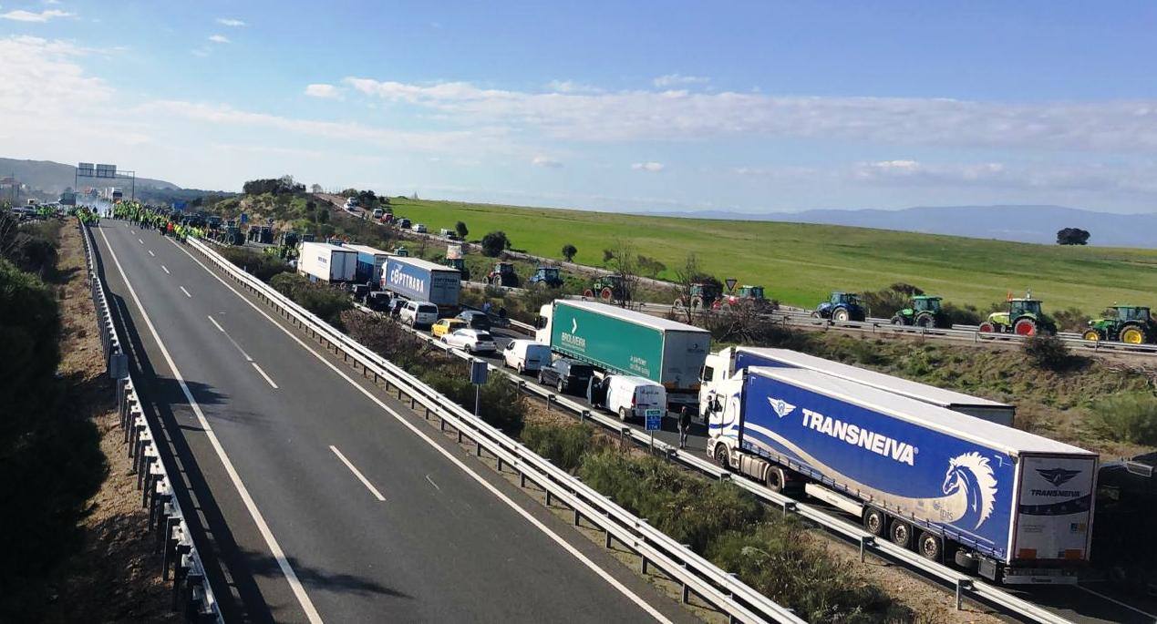 El corte provocó retenciones kilométricas 