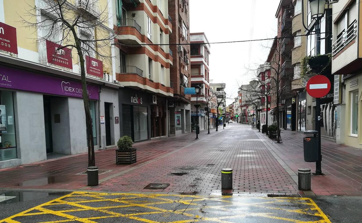 Denunciados más de un centenar de vecinos por salir a la calle sin causa justificada