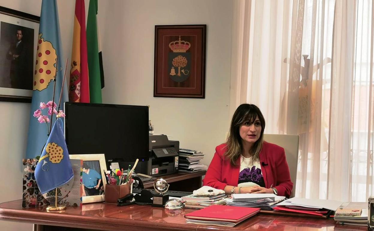 La alcaldesa anuncia las primeras ayudas económicas municipales
