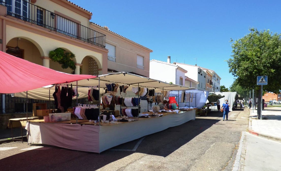 Fotos: Se amplía el mercadillo