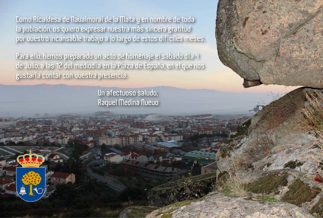 Fotos: Homenaje en la plaza de España