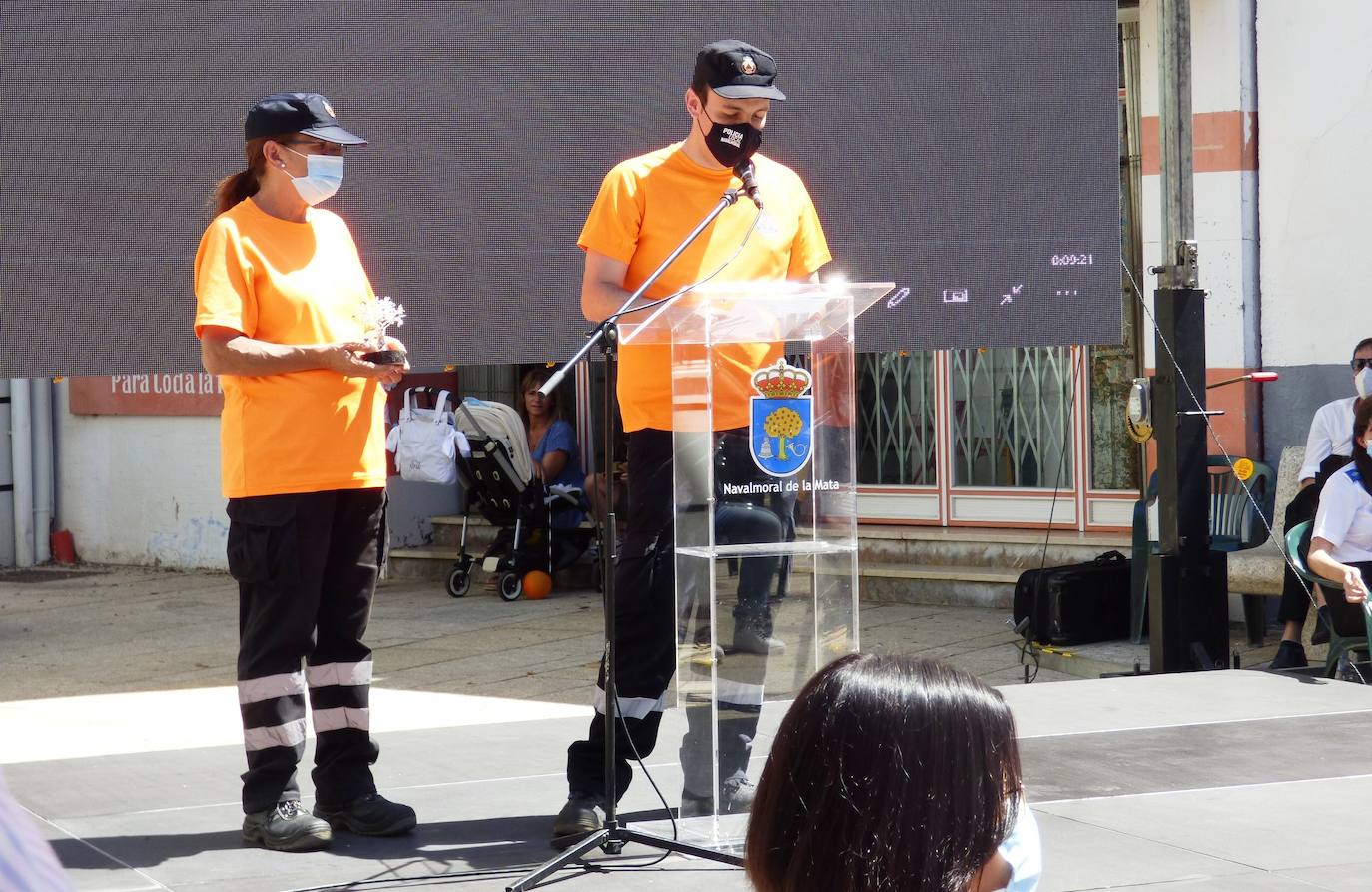 Fotos: Homenaje en la plaza de España
