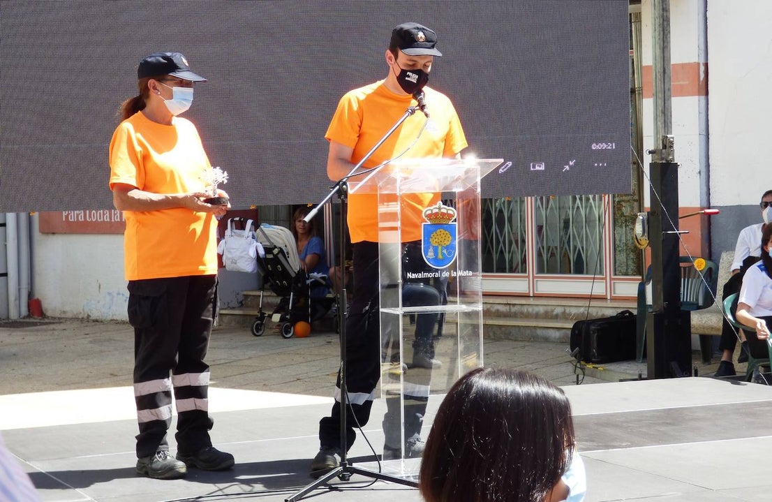 Fotos: Homenaje en la plaza de España