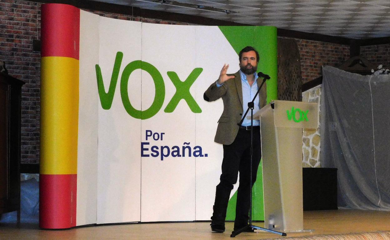 Iván Espinosa de los Monteros en la finca Los Aperos 