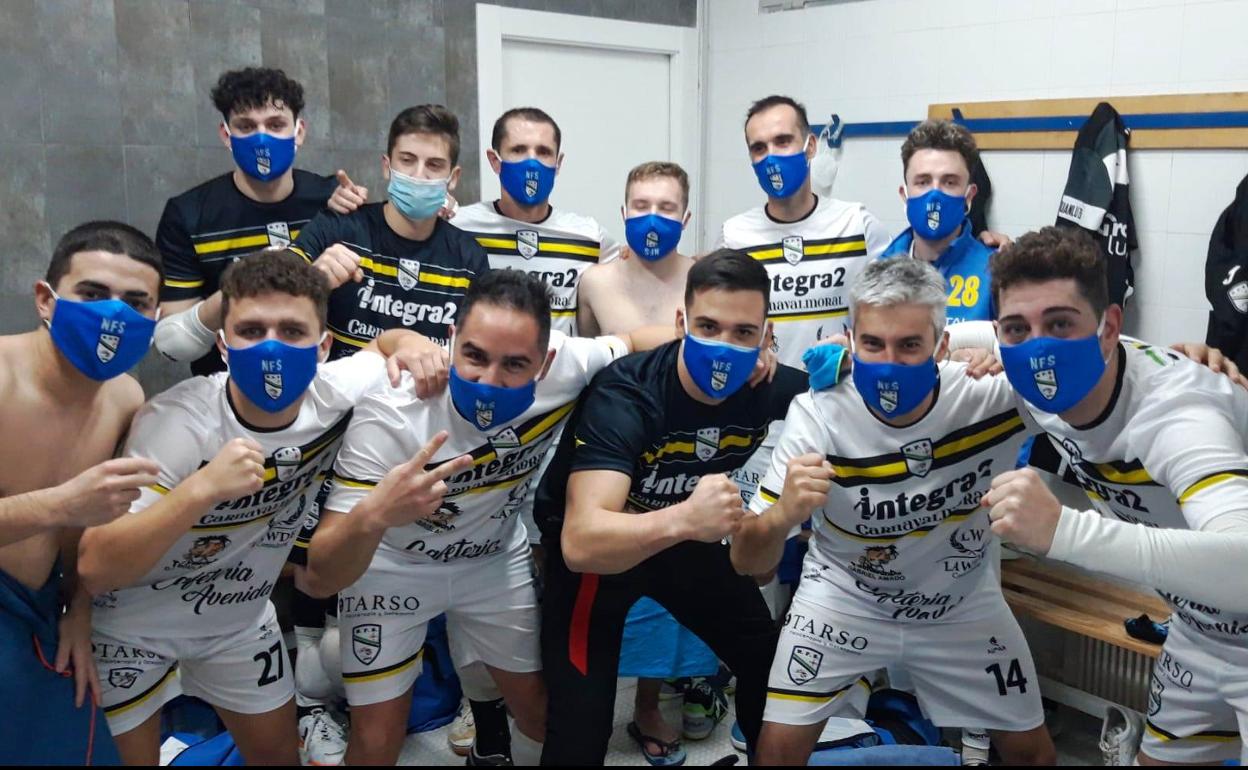 Alegría de la expedición morala tras la goleada 