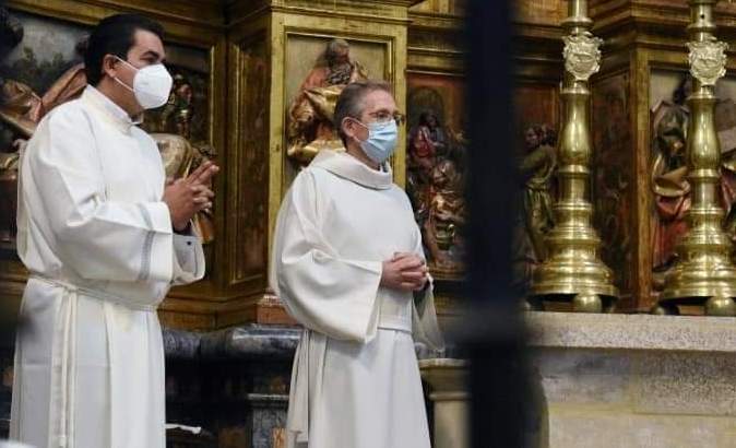 Óscar y Francisco Javier el día que recibieron los ministerios de lectorado y acolitado 