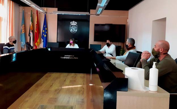 Reunión con Raquel Medina y Pedro Fernández 