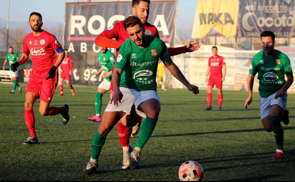 Al Moralo le faltó el gol ante el Coria