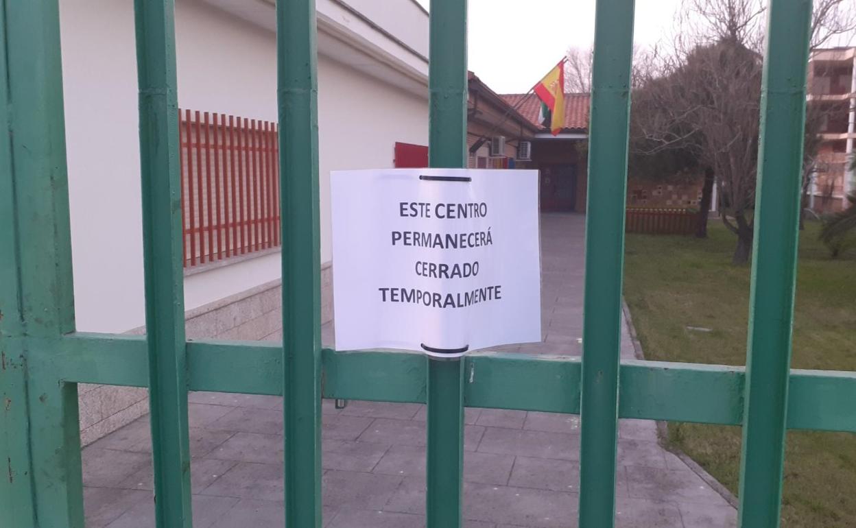 Salud Pública cierra el centro infantil Nuestra Señora de las Angustias al detectar tres positivos