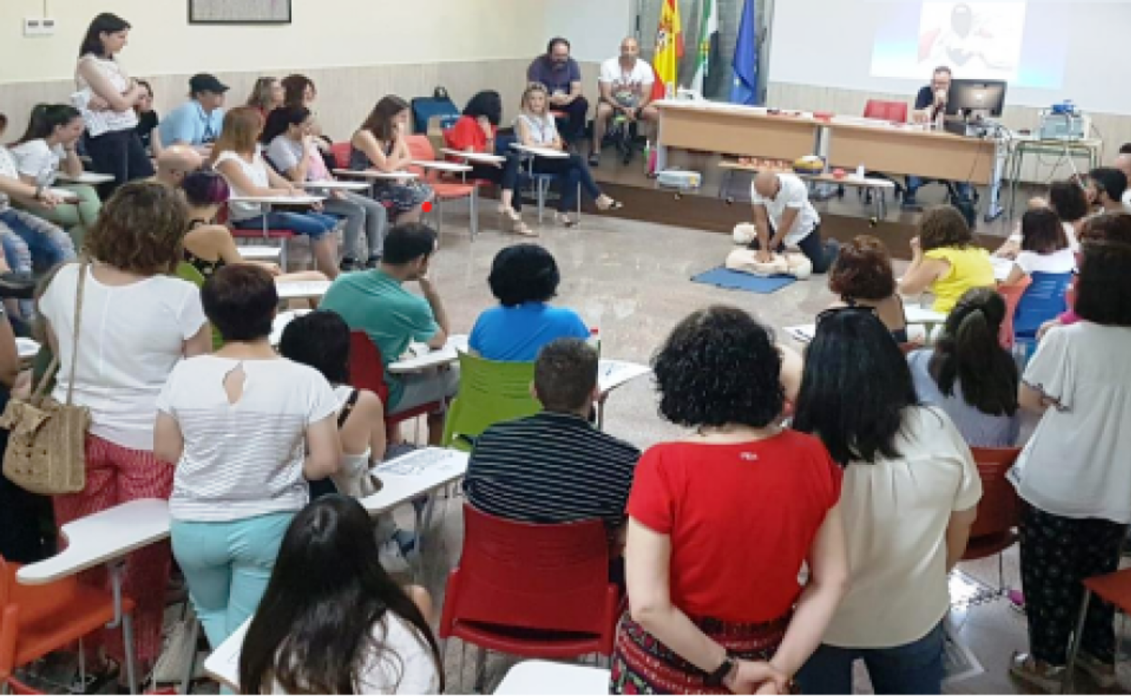 El instituto Augustóbriga imparte talleres de primeros auxilios y soporte vital básico