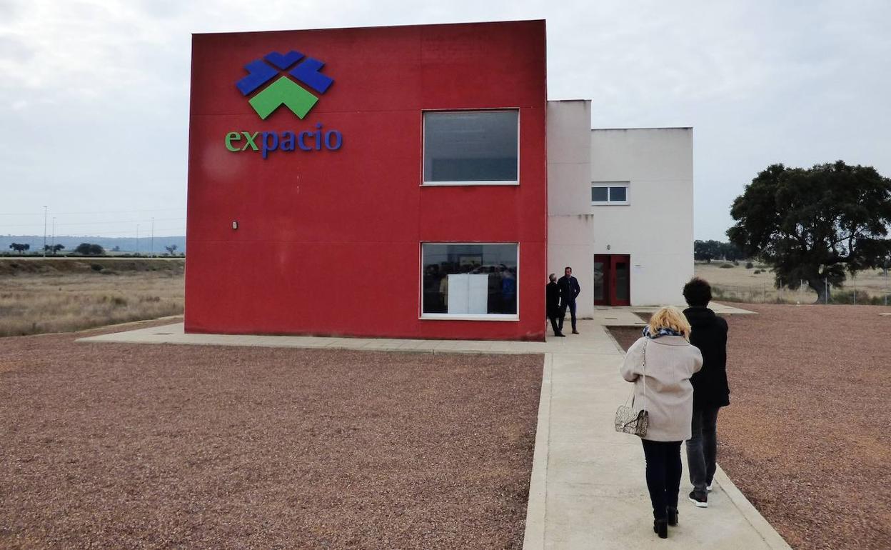 El gobierno municipal rechaza que se dé un millón de euros a dos empresas para instalarse en expacionavalmoral