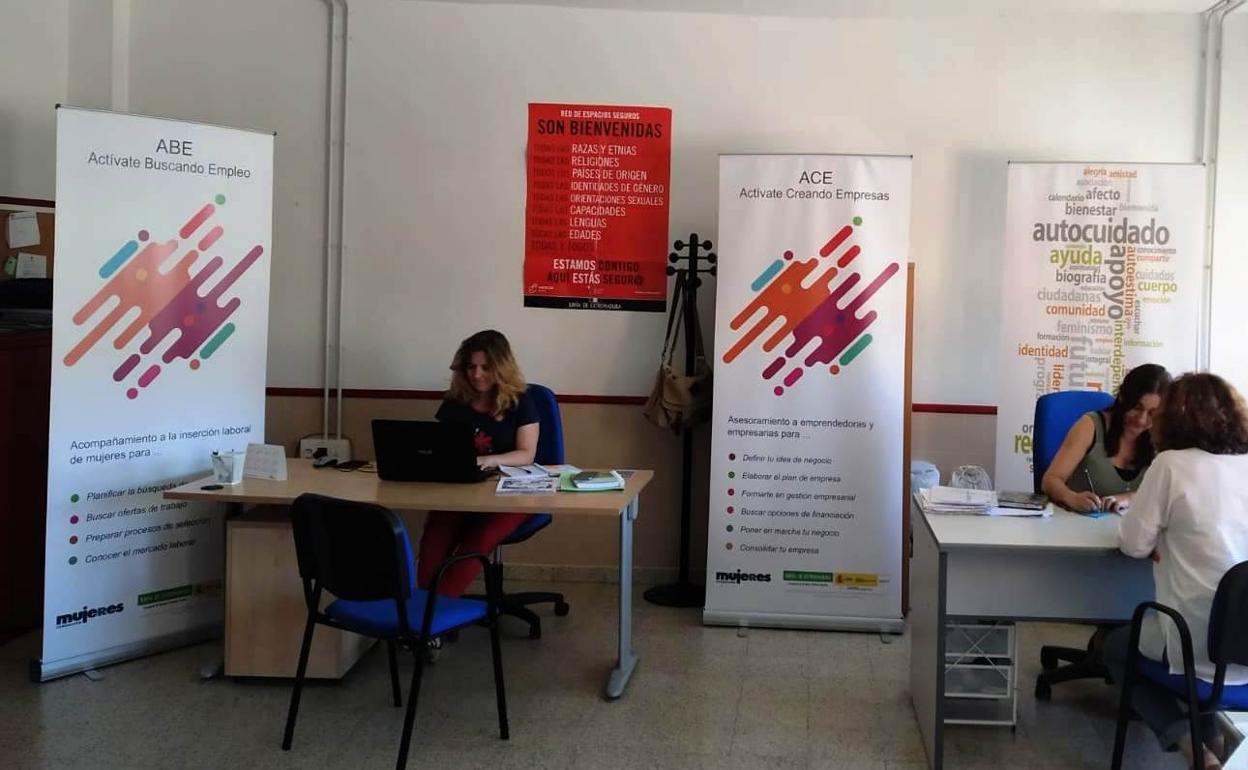 La Fundación Mujeres anuncia la reanudación de distintos proyectos