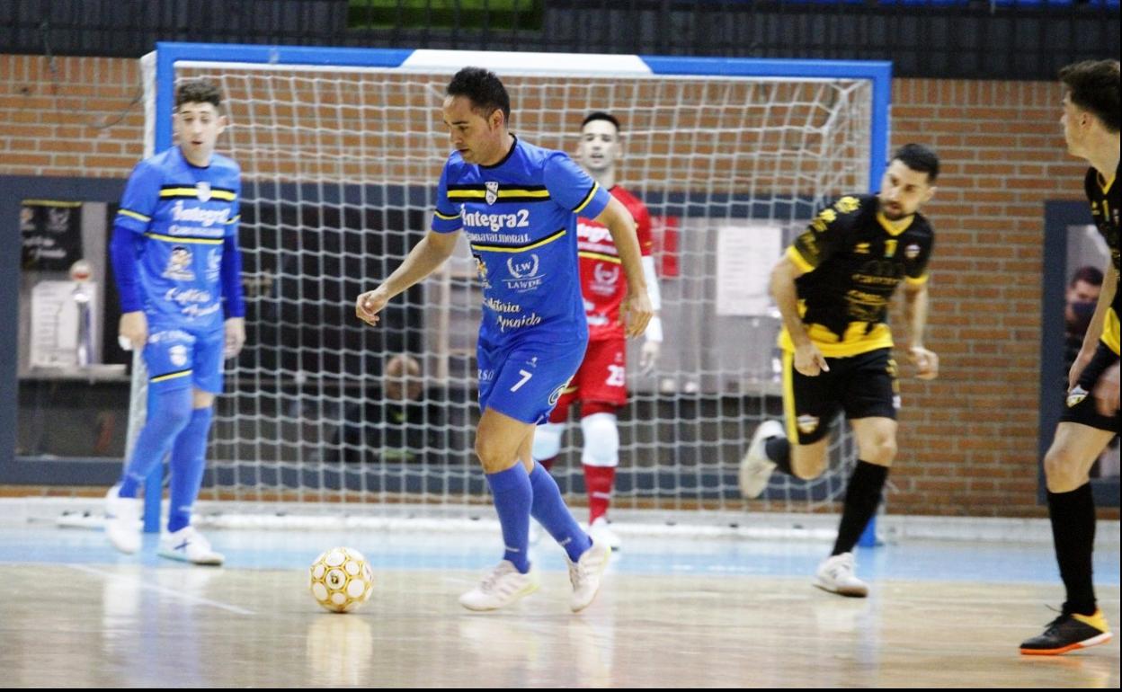 Los cuatro equipos extremeños en Segunda B estarán en el mismo grupo
