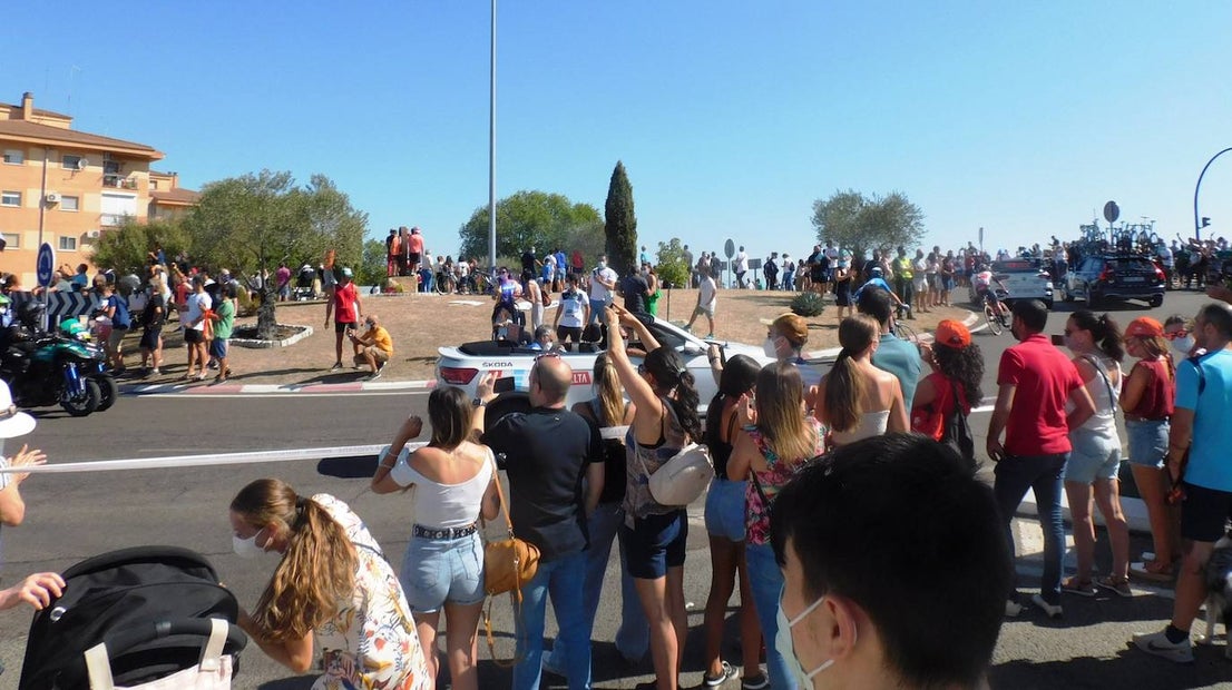 Fotos: Jornada histórica para el deporte moralo: sale una etapa de la Vuelta Ciclista