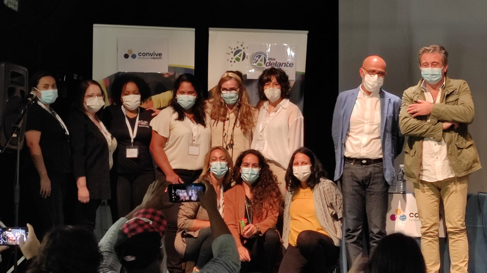 Participantes en el encuentro 