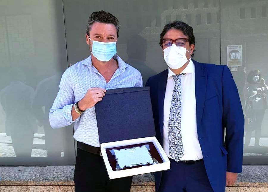 Eloy con el consejero de Sanidad, José María Vergeles 