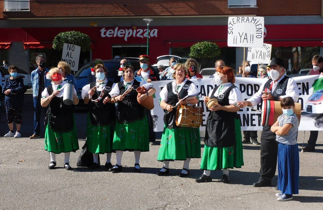 Fotos: Jornada reivindicativa por el soterramiento de las vías