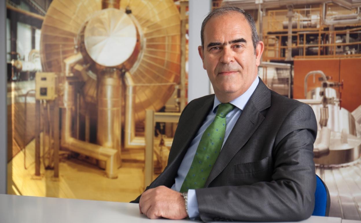 Ignacio Araluce: «Lo de verde o no verde son etiquetas que se ponen, pero no afecta al calendario de cierre de las centrales»