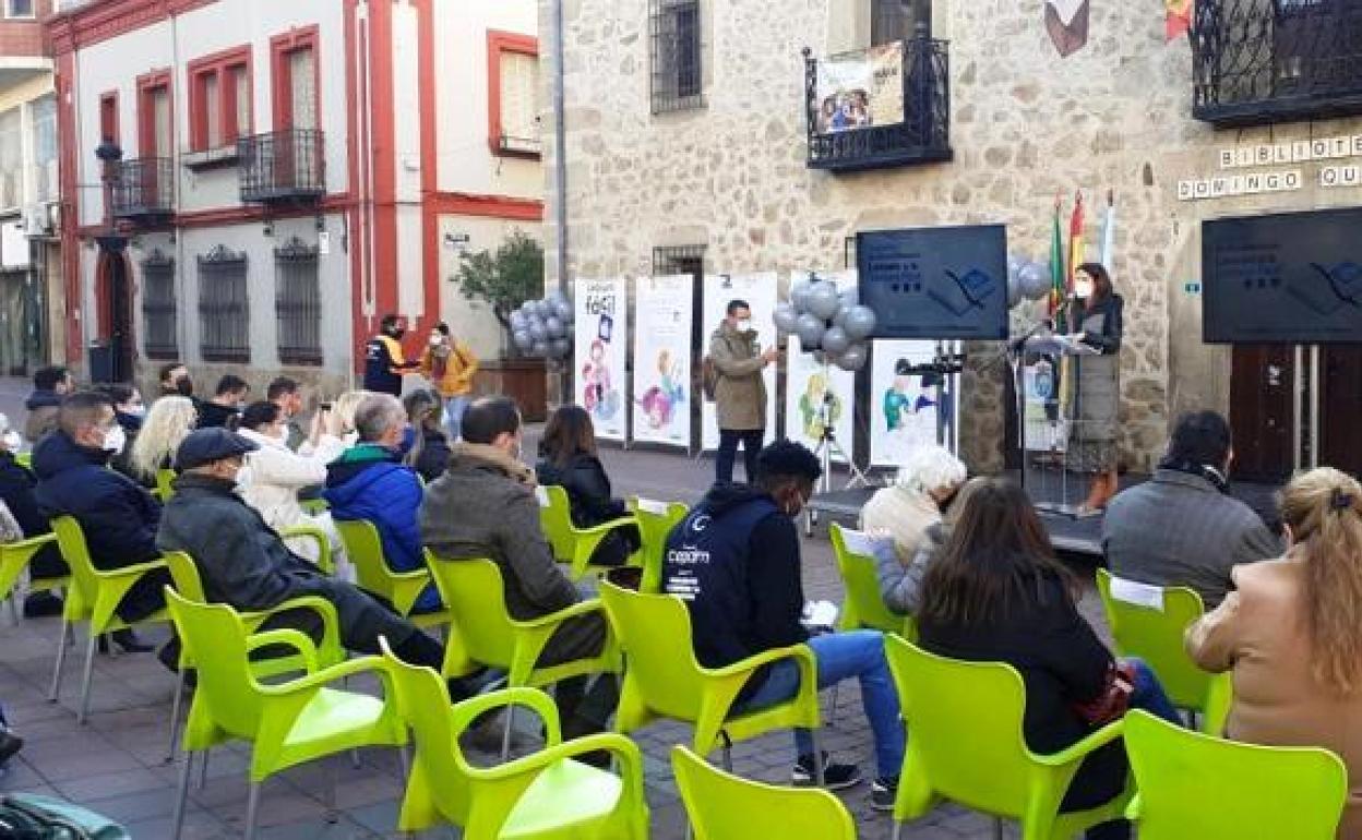 La campaña 'Lánzate a la lectura fácil' llega a Navalmoral