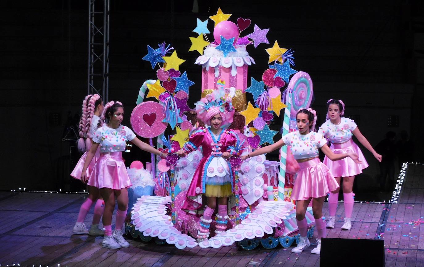 Fotos: El Carnaval corona a sus reinas