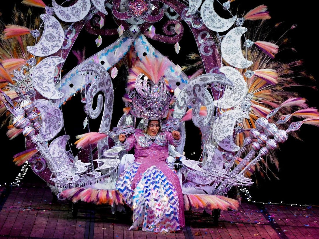 Fotos: El Carnaval corona a sus reinas
