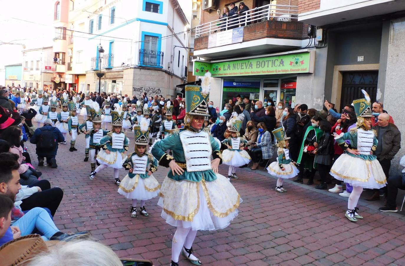 Fotos: Primer desfile de carrozas y comparsas
