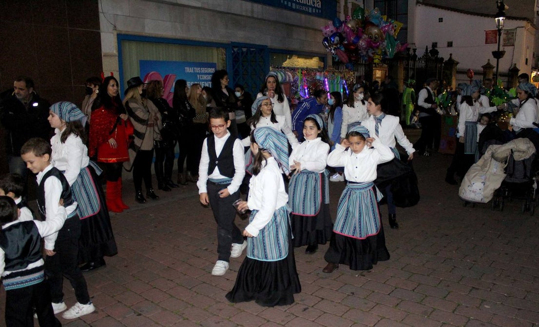 Fotos: Multitudinario pasacalles carnavalero