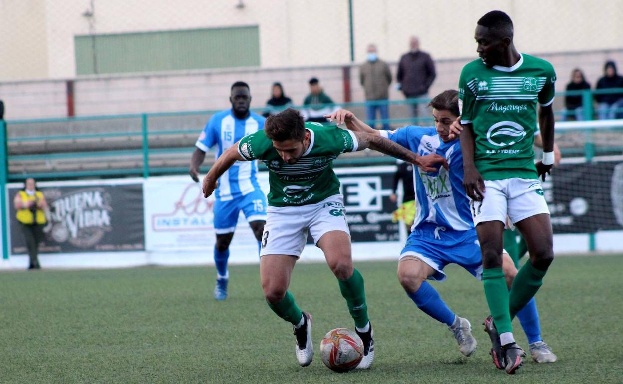 El Moralo aplaza el alirón del Diocesano tras vencer al Don Álvaro