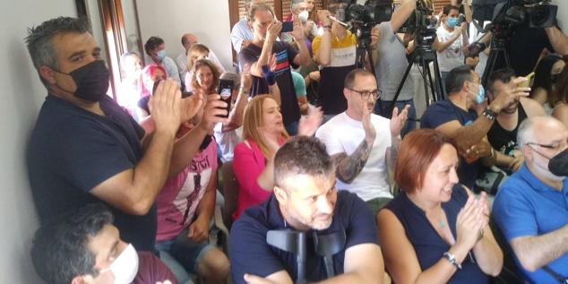 Fotos: Relevo en la alcaldía de Saucedilla