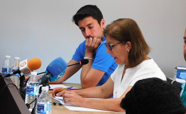 Fotos: Relevo en la alcaldía de Saucedilla