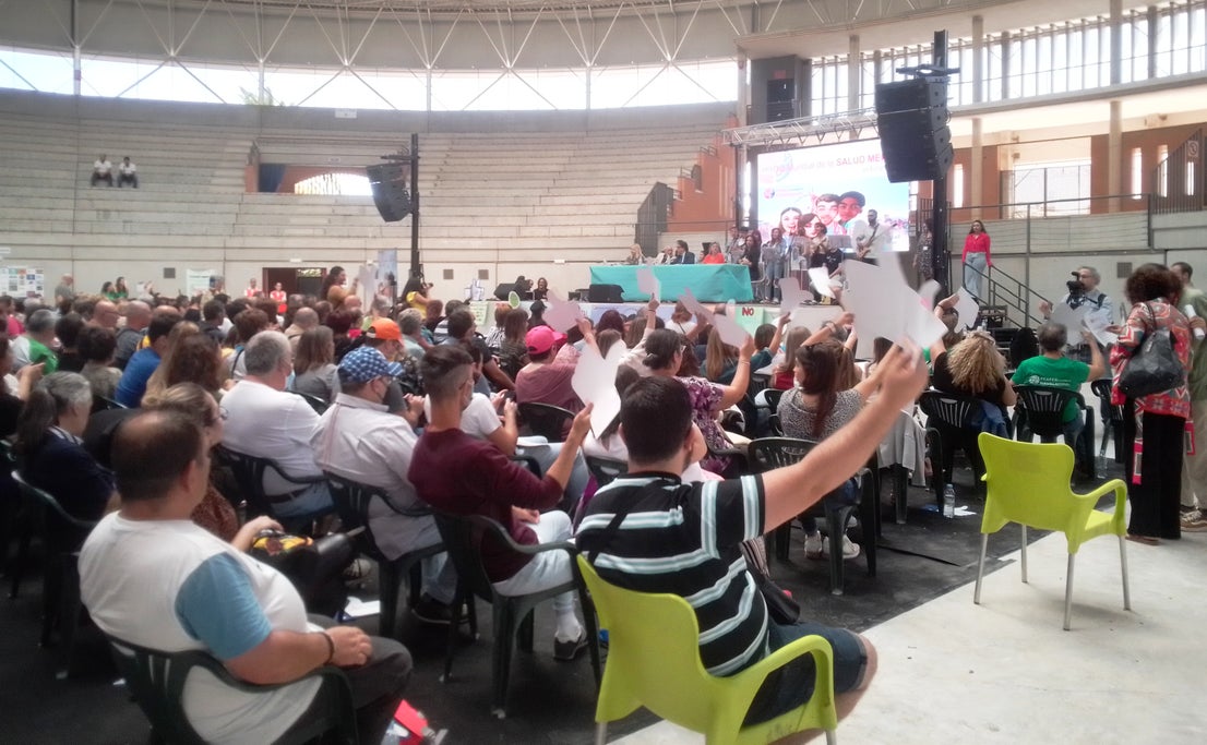 Fotos: Navalmoral celebra el Día Mundial de la Salud Mental
