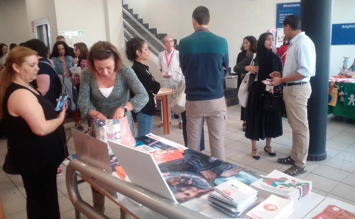 Ambiente en el hall de la casa de la cultura 