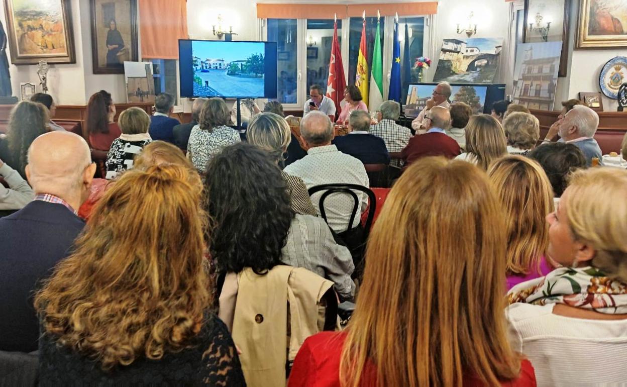 Numeroso público en las actividades del Hogar Extremeño 