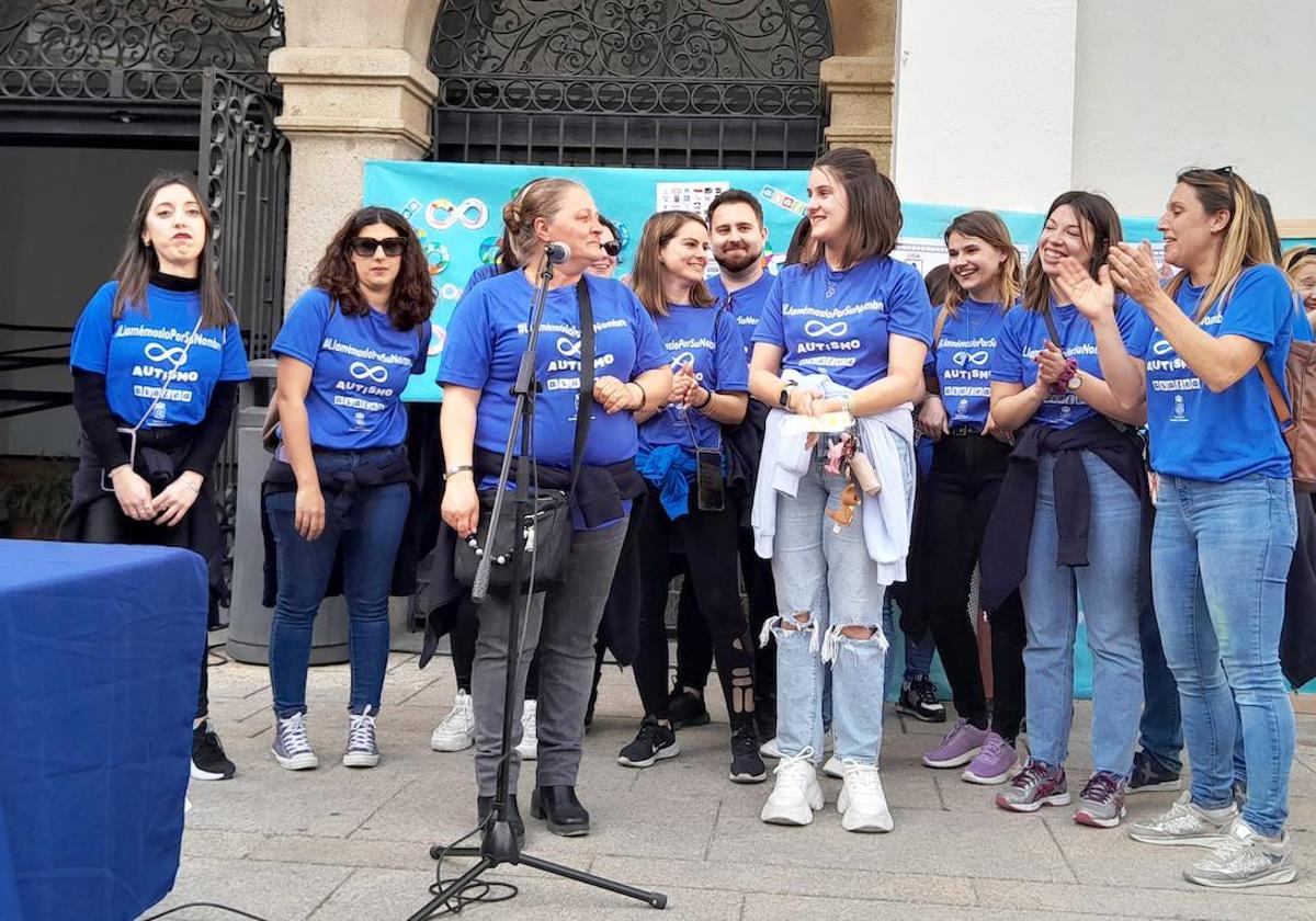 La II Marcha Solidaria reúne a cerca de 500 participantes
