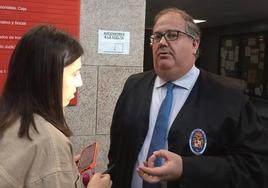 Juan Carlos Pajares a las puertas del tribunal