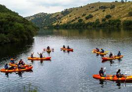 El domingo 30 tendrá lugar el VIII descenso en kayak por el Tajo 'Puente de Albalat'