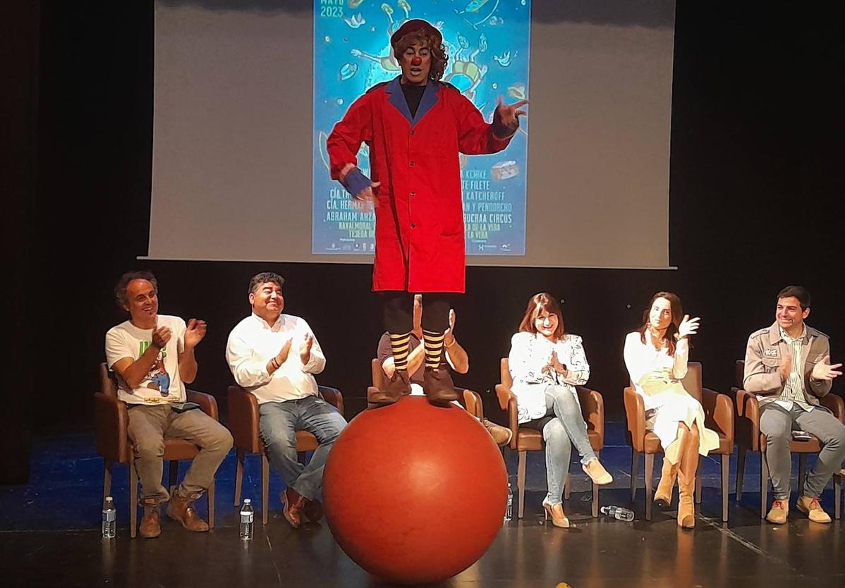 La presentación del festival se hizo en el Teatro del Mercado