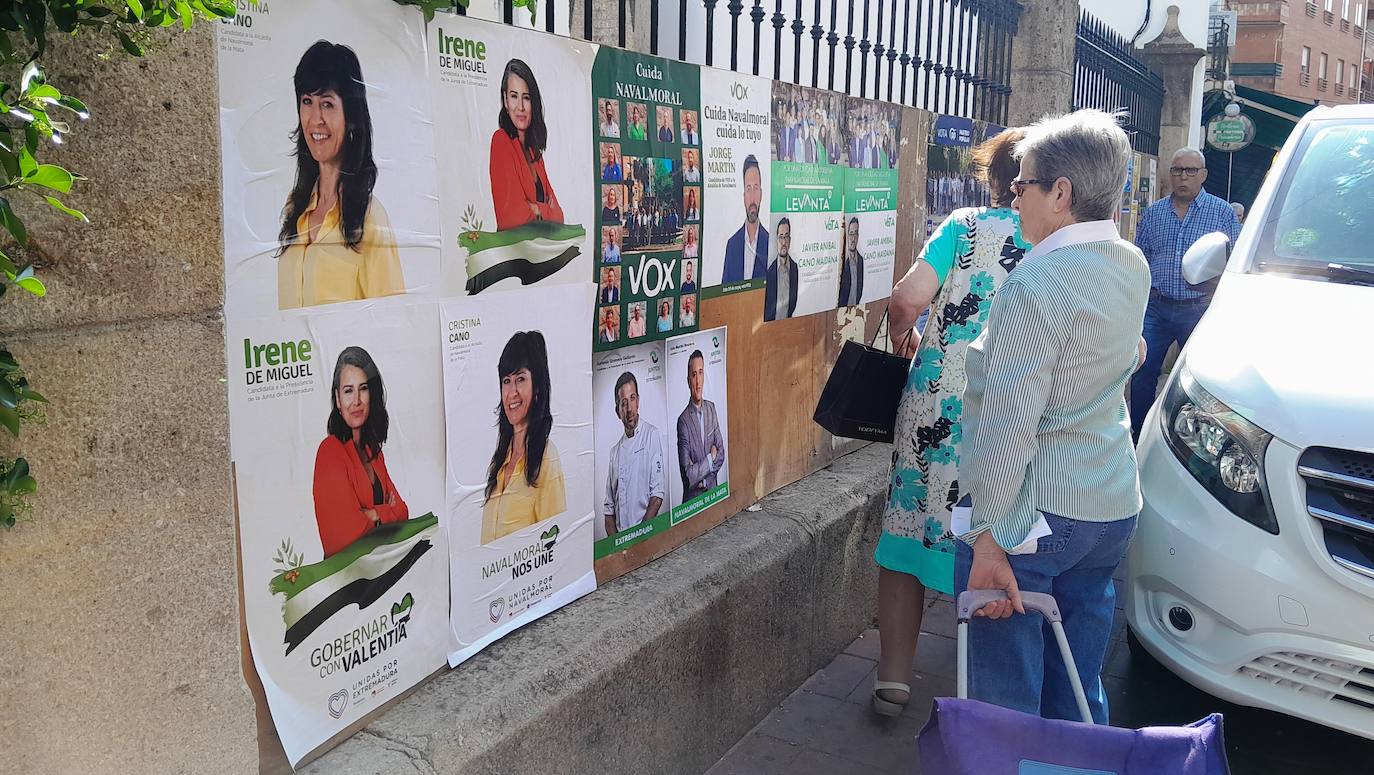 Las elecciones copa el nuevo número de HOY Navalmoral