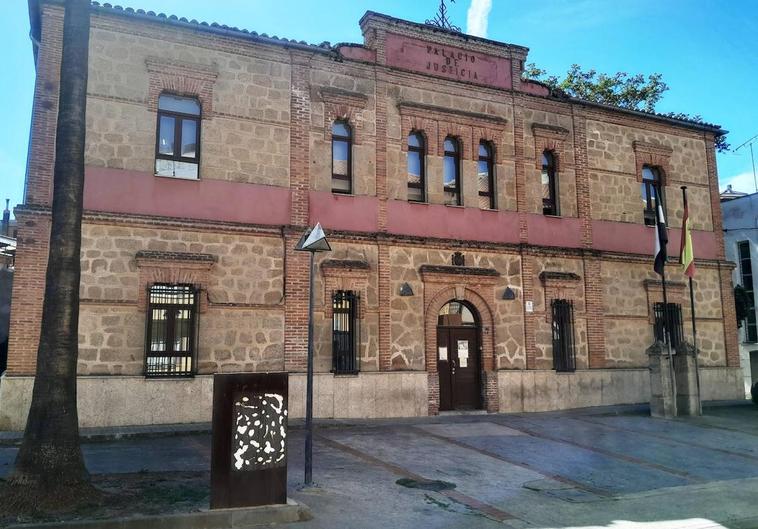 El Instituto Antipalúdico sigue sin panel explicativo sobre su historia